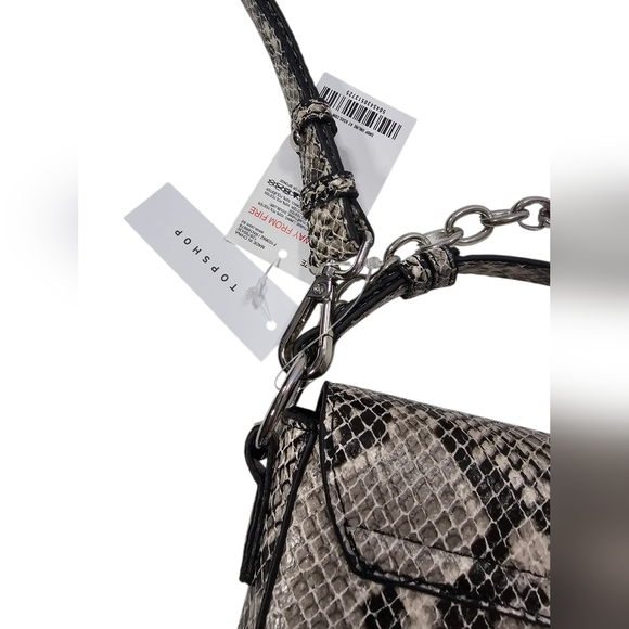Topshop Catlin Snake Print Mini Crossbody Bag with Chain Strap - Picture 6 of 9